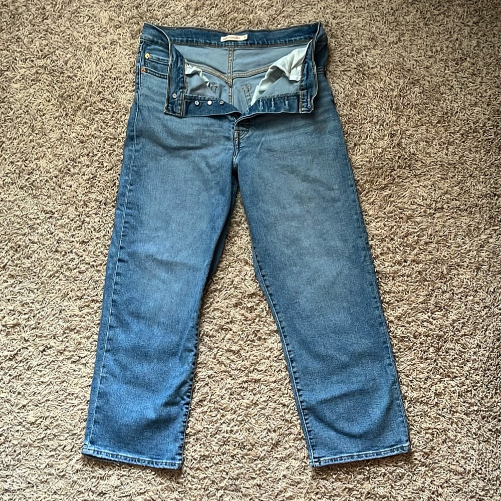 Levi’s Ribcage straight ankle jeans